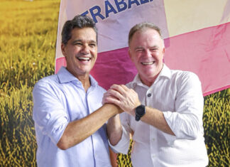 Ricardo Ferraço assume governo com compromisso de continuar ritmo acelerado de Casagrande